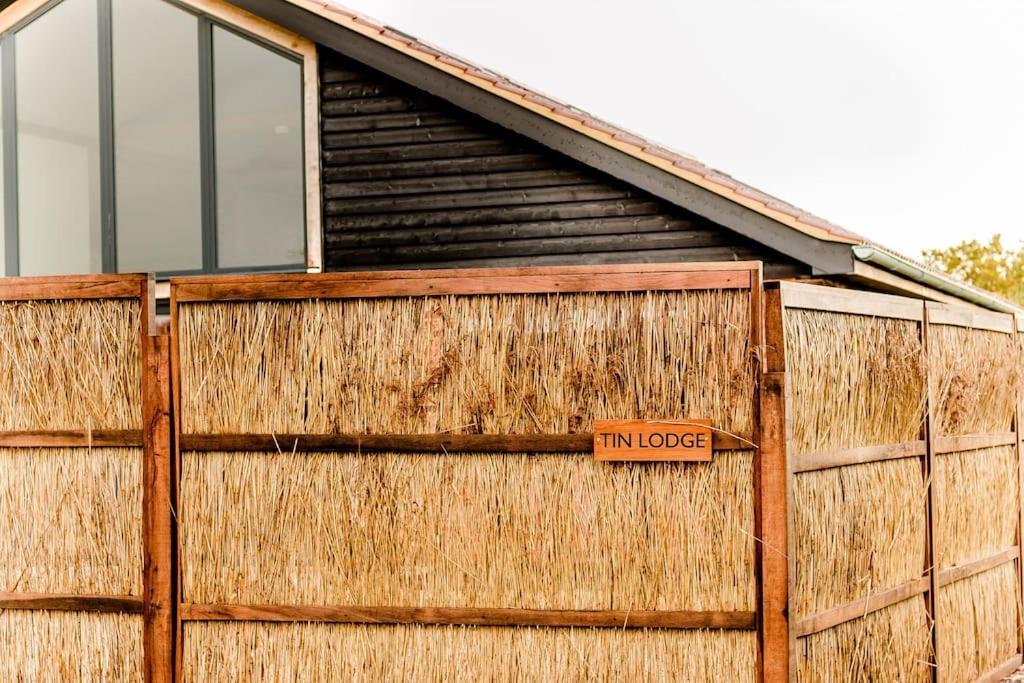 Beautiful Barn Conversion Close To The Broads Dilham Kültér fotó