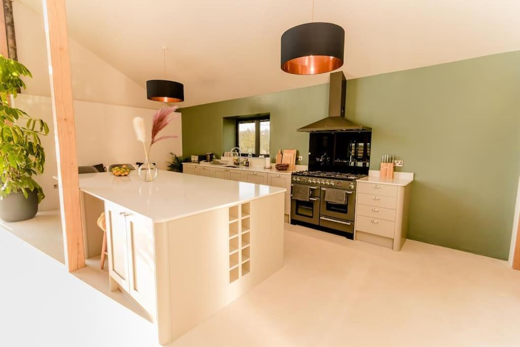 Beautiful Barn Conversion Close To The Broads Dilham Kültér fotó