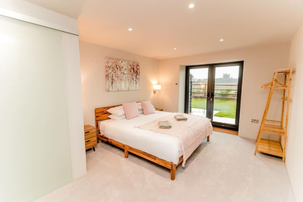 Beautiful Barn Conversion Close To The Broads Dilham Kültér fotó