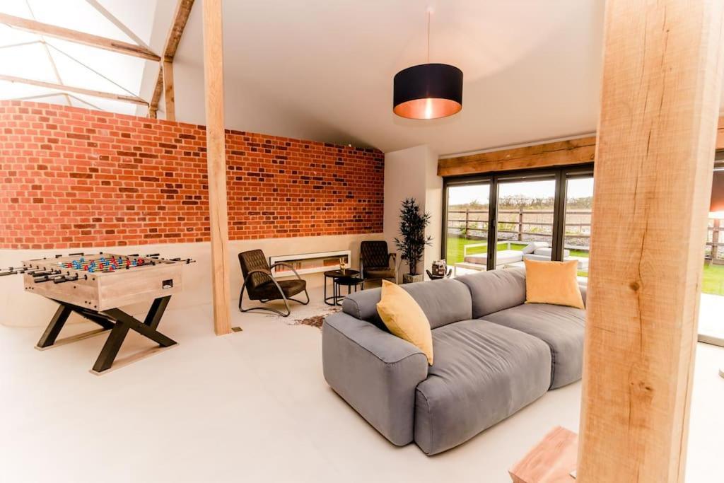 Beautiful Barn Conversion Close To The Broads Dilham Kültér fotó