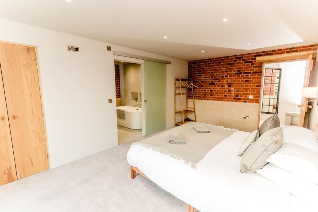 Beautiful Barn Conversion Close To The Broads Dilham Kültér fotó